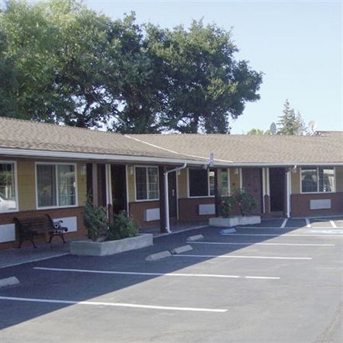 Muir Lodge Motel Martinez Extérieur photo